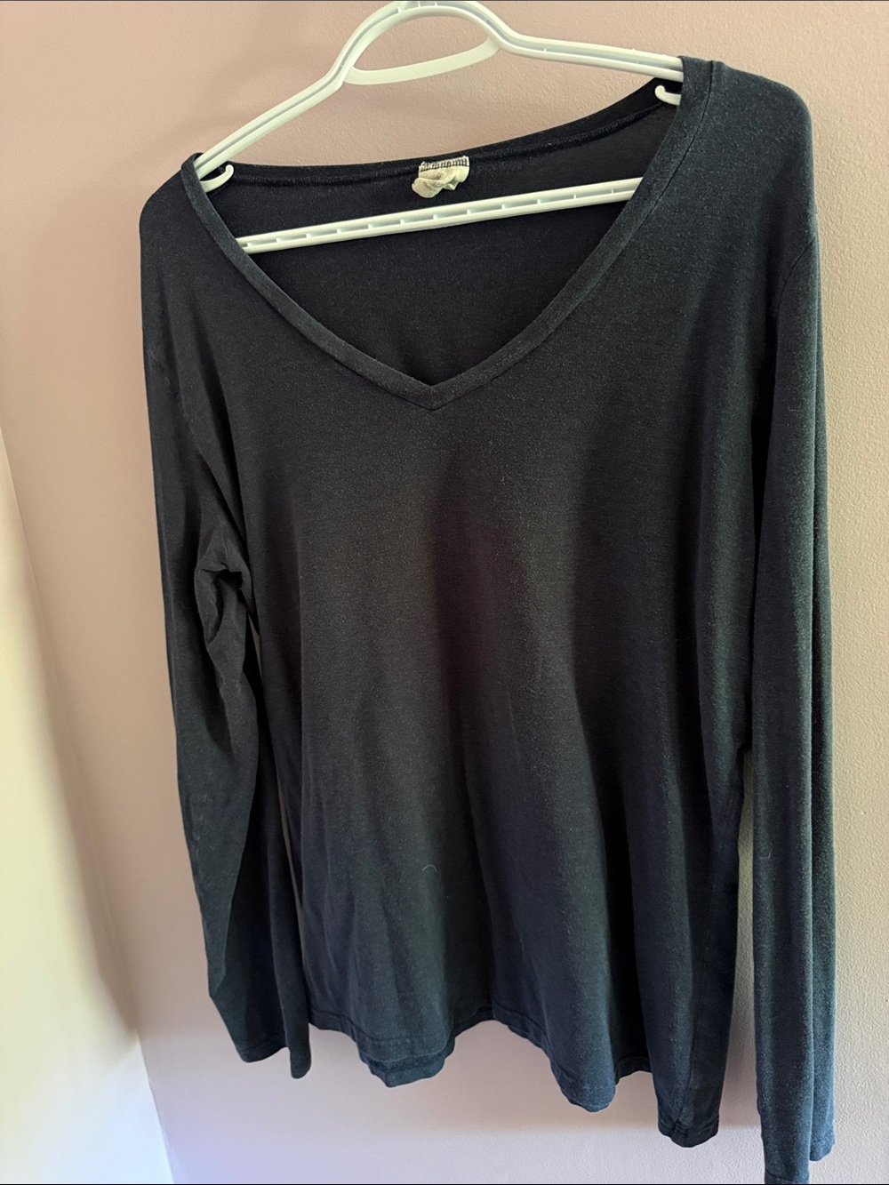 Buttercream Navy V-Neck Long Sleeve Women’s Top